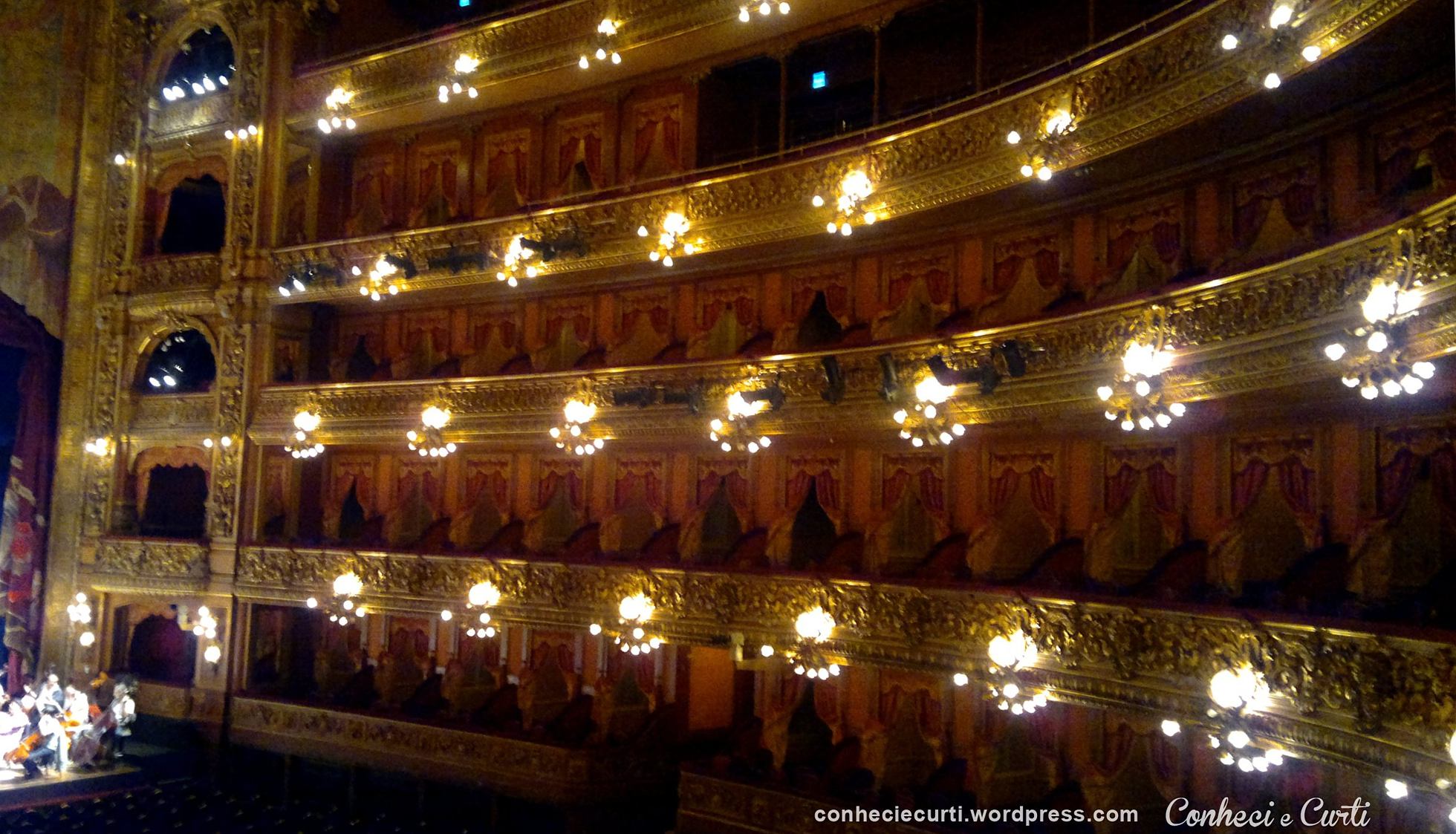 A visita guiada ao Teatro Colón em Buenos Aires