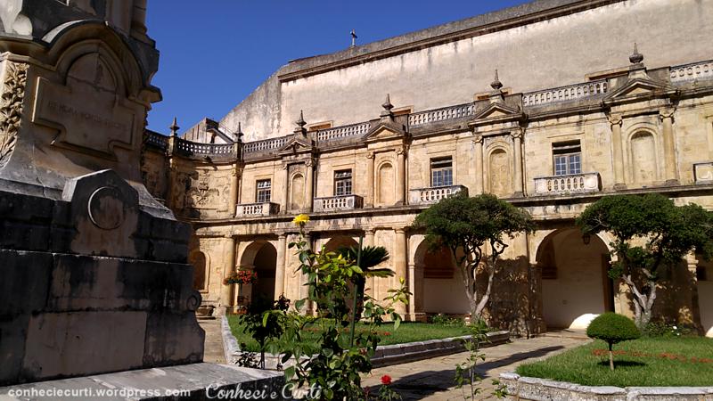 Claustro do Mosteiro Santa Clara-a-Nova, Coimbra.