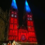 Dom de Bremen iluminada no Natal