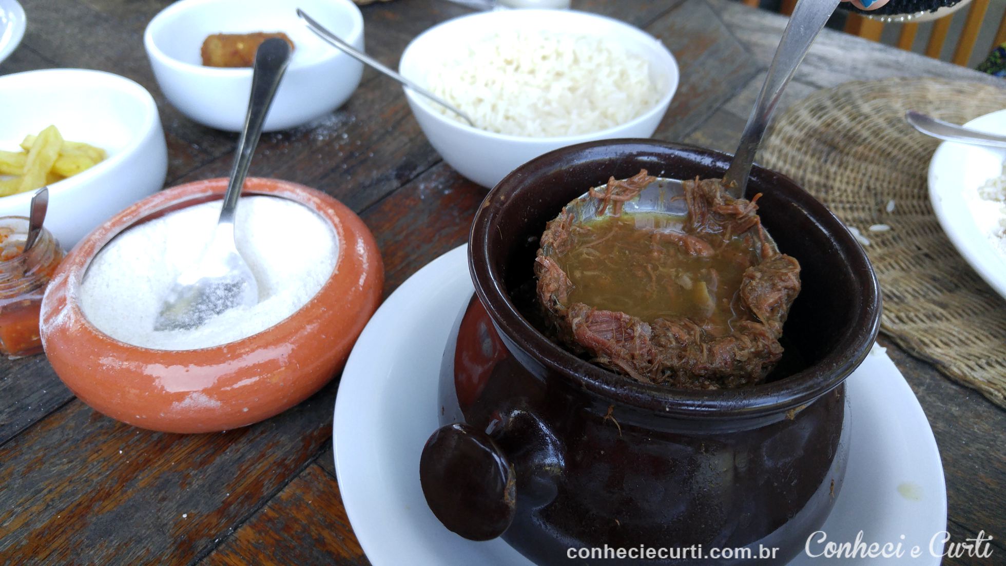 Barreado, comida típica do litoral do Paraná