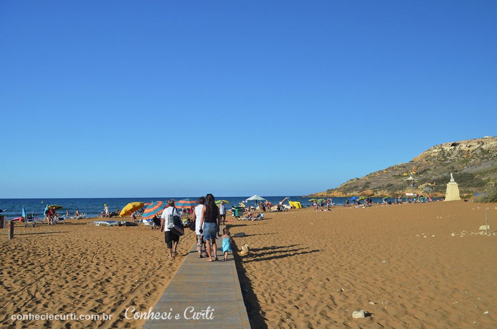 Praia Ġnejna Bay Beach em Malta
