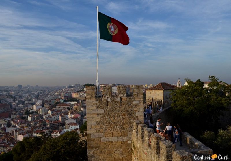 Bandeira de Portuga Castelo de São Jorge, Lisboa.